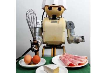 robots learn how to cook by watching videos on youtube