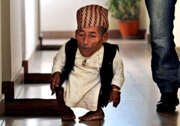 World Shortest Man Chandra Bahadur Dangi Dies World News India Tv