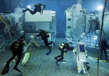 nasa to conduct undersea tests for deep space crew