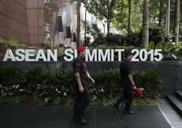 isis suicide bombers may disrupt asean summit
