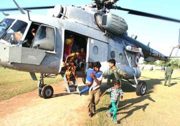 pak army rescues 22 000 trapped in floods