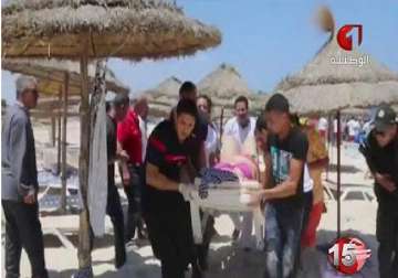 gunman kills 28 in rampage at tunisian beach resort
