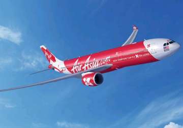 malaysian airasia plane missing with 162 people