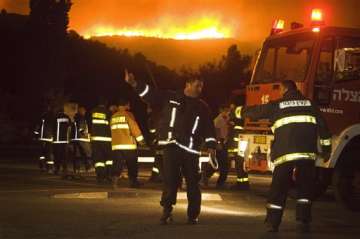 biggest ever israeli forest fire kills dozens