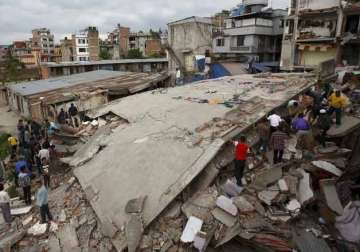 relief operations to kathmandu on hold till 4 pm due to fresh tremors