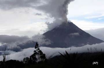 big volcanic eruptions in guatemala ecuador