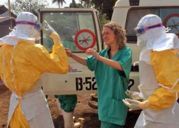 china us to fight ebola epidemic together