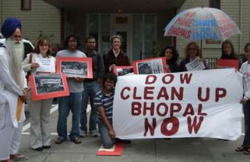 no linkage between bhopal and investment ties us