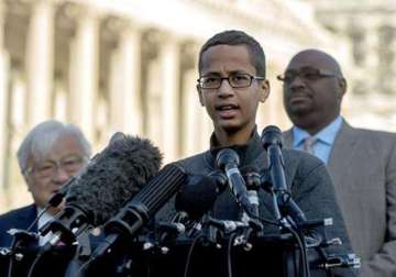 muslim teen arrested in texas for home made clock to study in qatar