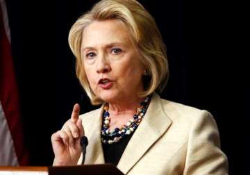 hillary clinton will do a good job on foreign policy as president poll