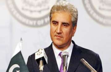 pakistan accepts indian aid offer qureshi