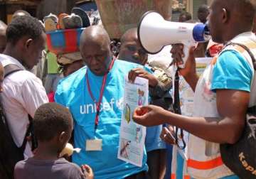 unicef to increase staff in africa to combat ebola