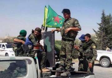 kurds keep up offensive against extremists in northern syria