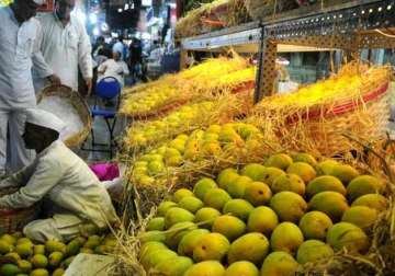 eu lifts ban on import of mangoes from india