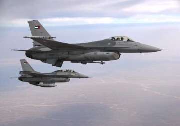 uae sends f 16s to jordan to fight islamic state