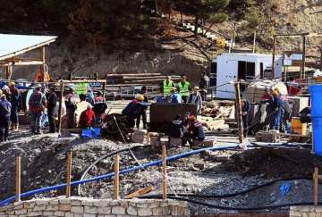 seven detained for turkey mine disaster