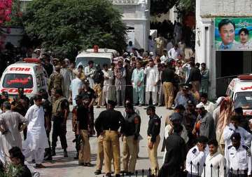 pak s punjab home minister among 19 killed in suicide attack