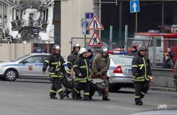 38 killed in suicide attacks on moscow metro