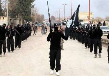 is jihadists execute iraqi journalist 12 other people