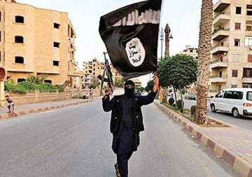 islamic state pay cuts forcing fighters to join rival groups report