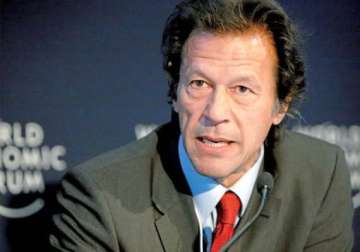 imran khan lauds modi for anti black money initiatives