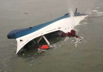 myanmar ferry capsizes 33 dead at least a dozen missing