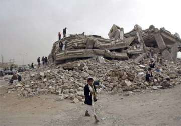 65 shia rebels killed in yemen airstrike