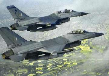 pakistani air force jets kill 31 militants in northwest