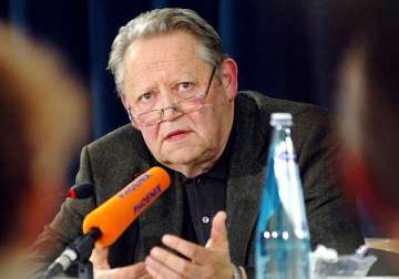 east german who announced berlin wall opening dies at 86