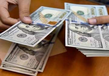 us dollar mixed amid fed rate hike uncertainties