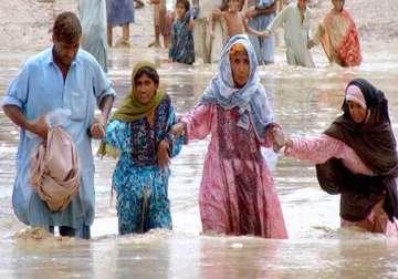 pakistan floods affect thousands un