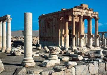 isis blows up ancient temple in syria