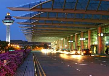 singapore seoul tokyo have the world s best three international airports