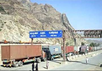 pak afghan border sealed for two days