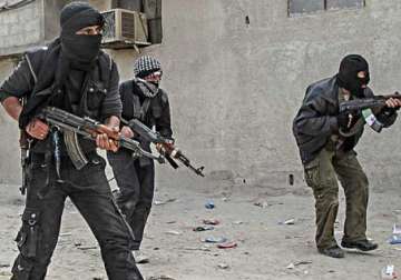 islamic state kills 37 rival rebels in syria
