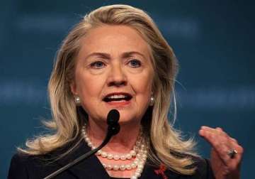 hillary clinton sanders insist they will not be obama