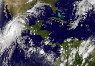 hurricane patricia hits coast of mexico