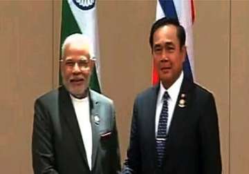 modi meets thai pm discusses economic cooperation tourism