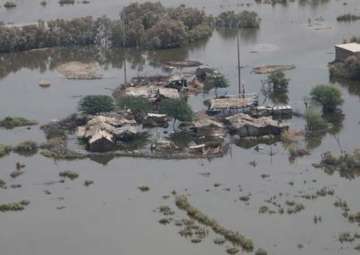 243 people killed in pakistan s deadliest flood