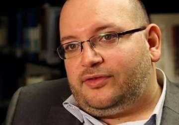 jailed reporter s family urges iran to release him