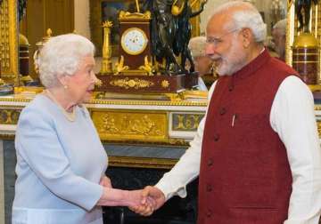 modi s britain trip as much about showmanship as diplomacy pak daily