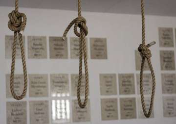 12 hanged to death in pakistan