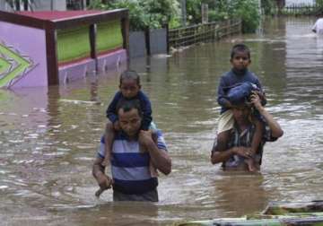 flash floods landslides kill 21 in bangladesh