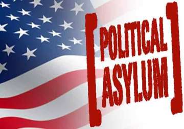 us gave 700 indians political asylum in 2014
