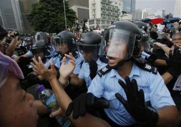 fresh scuffles between hong kong police activists