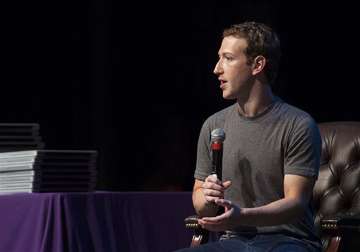 facebook s mark zuckerberg starts reading program