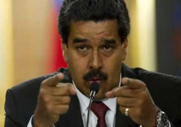 venezuela blames us for global oil price slump