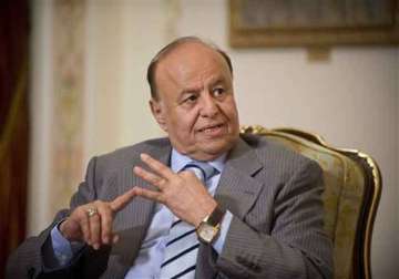 former yemen president flees capital after rebels let him go