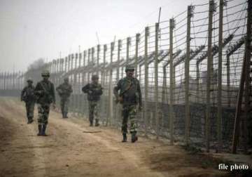 pakistan asks india to exercise restraint along loc