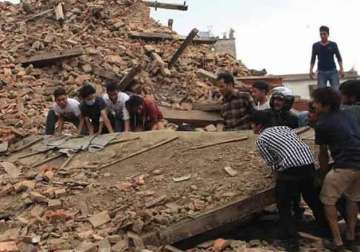 nepaldevastated death toll crosses 5000 hundreds still missing